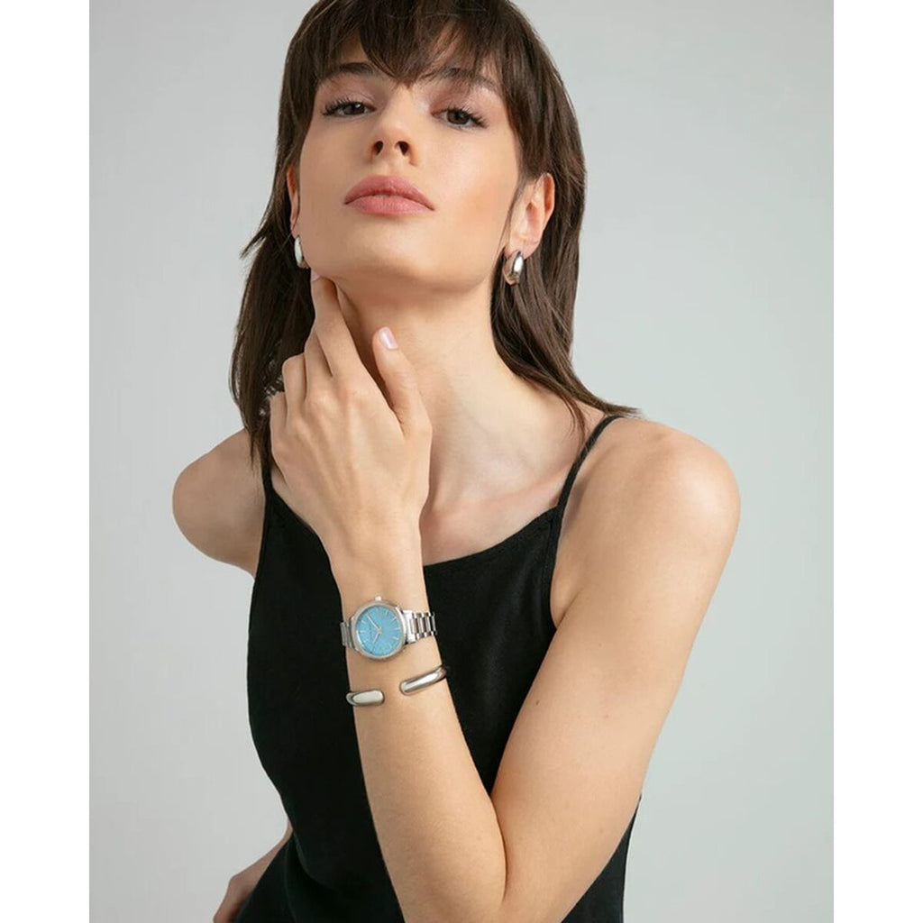 V2HEFB80E8C0609AAB532E9AF38049D2C53R6732918P4