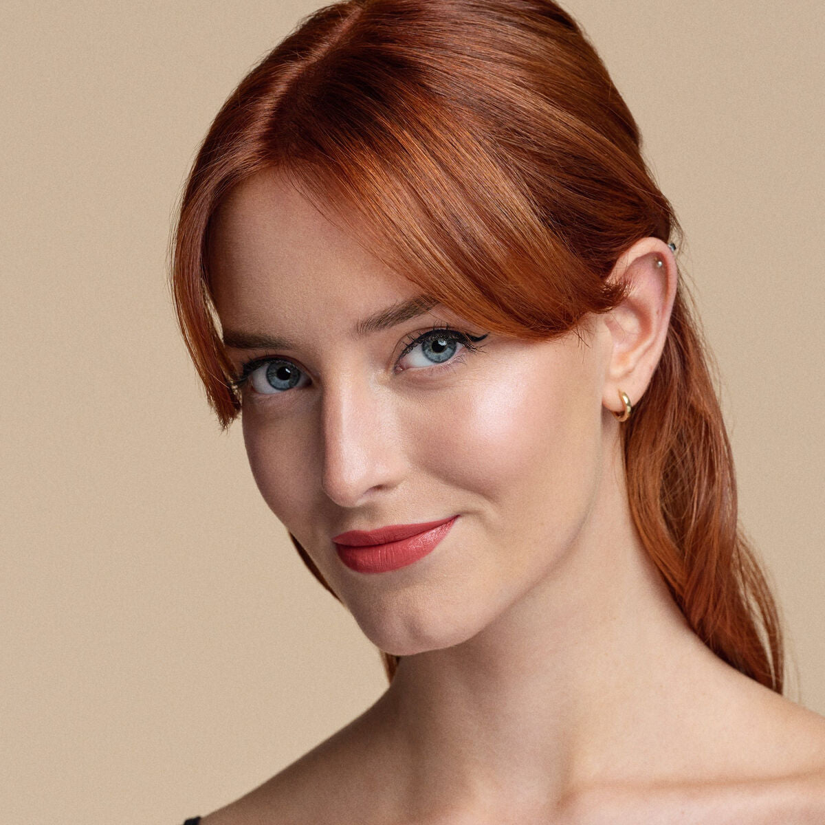 V7H86403766AF73C2AA5E8EEA1B404161E0R3649901P5