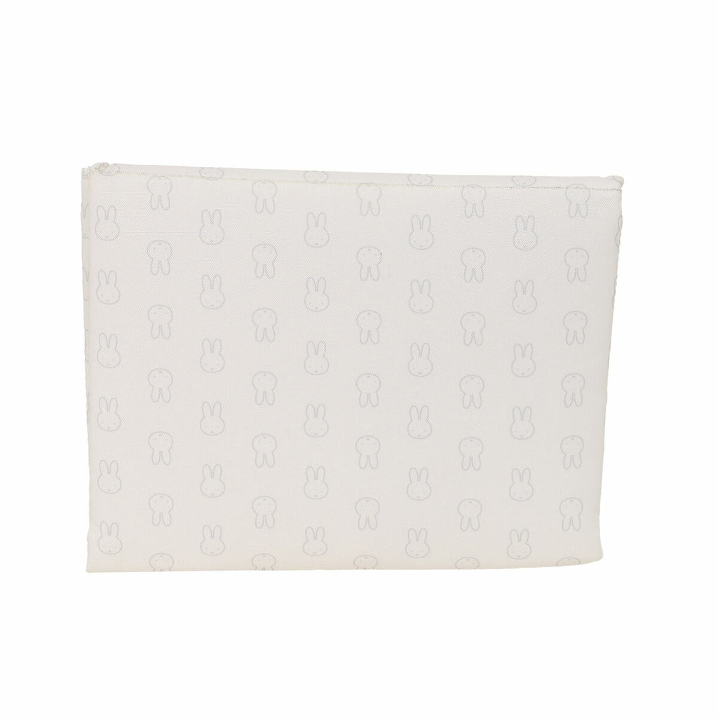 V3HAE33E1B9F5B15D704D78D2131C97969BR5584012P2